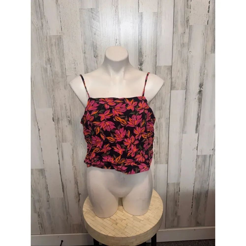 Kensie Floral Crop Top NWT Size XL Tropical Print Smocked Back Cami Tank